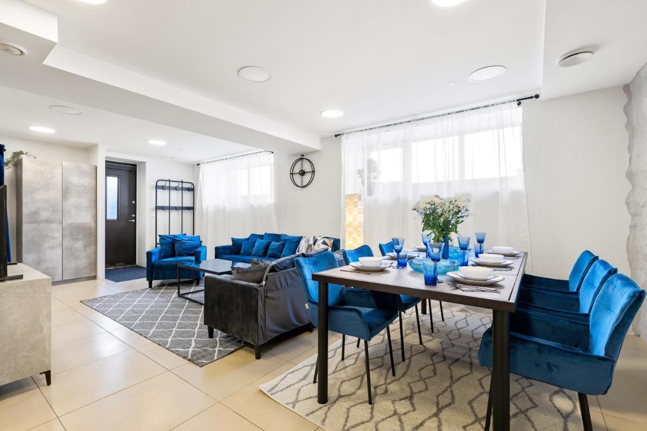 Sirena Apartment - Self Check-In And Free Parking Талин Екстериор снимка
